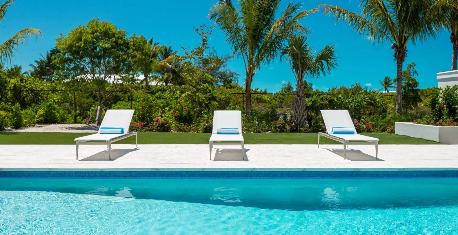 Turquoise Villa Turks & Caicos Vacation Villa - Grace Bay